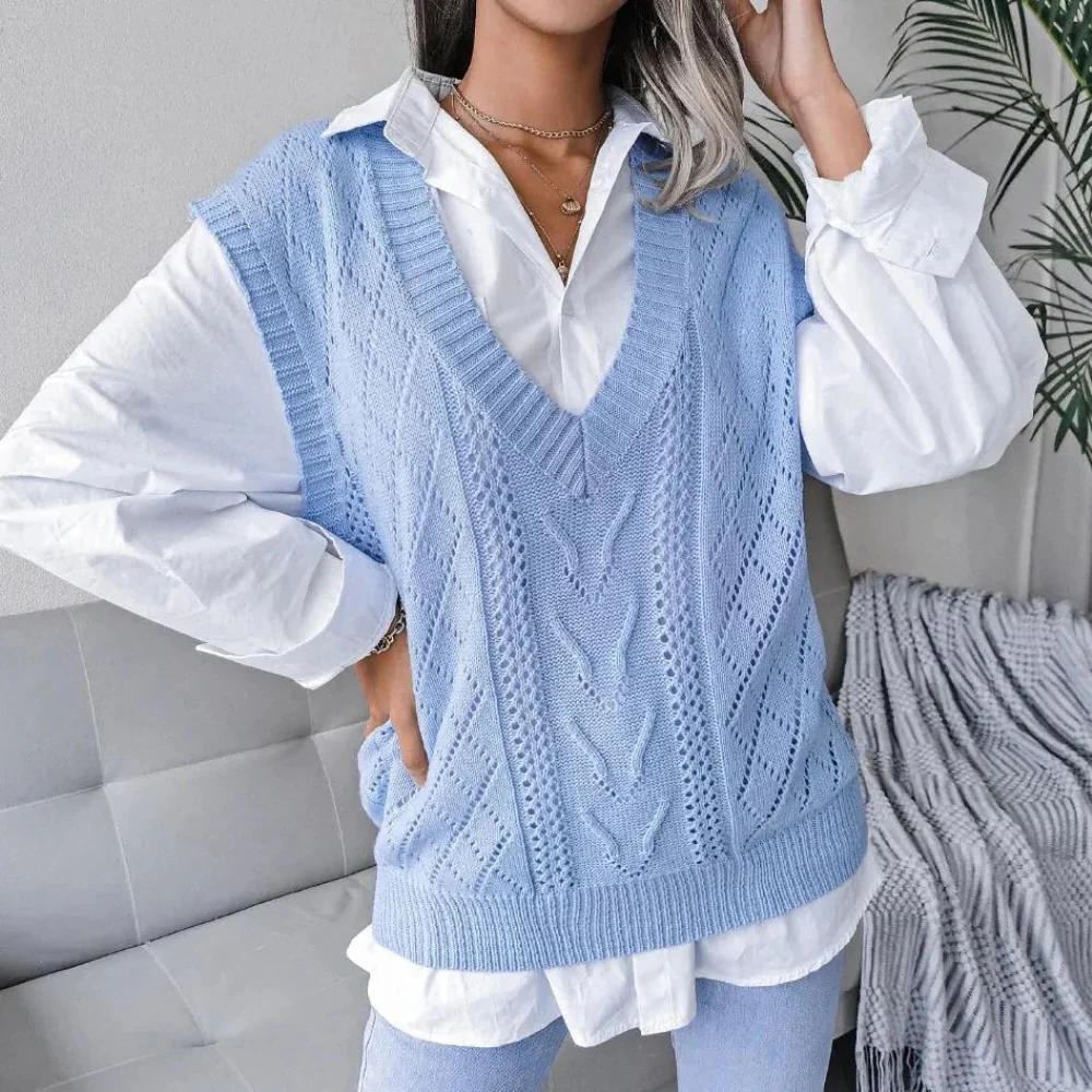 Women's V-Neck Knitted Cardigan - Image 5