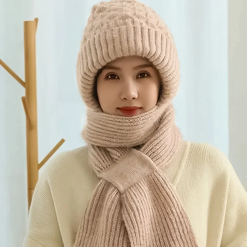 Women's Winter Integrated Ear Protection Windproof Cap Scarf - Image 5