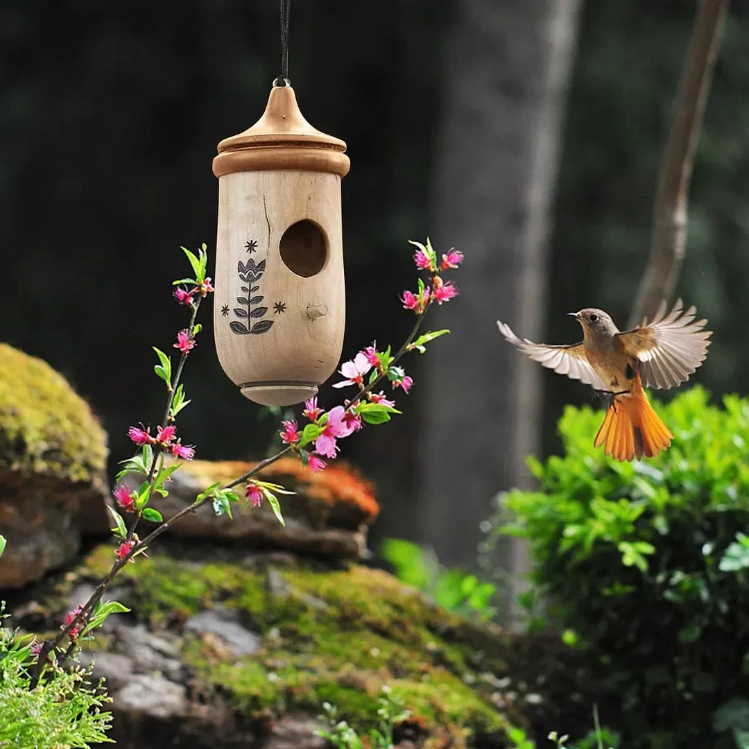 Wooden Hummingbird House - Gift for Natural Lovers - Image 11